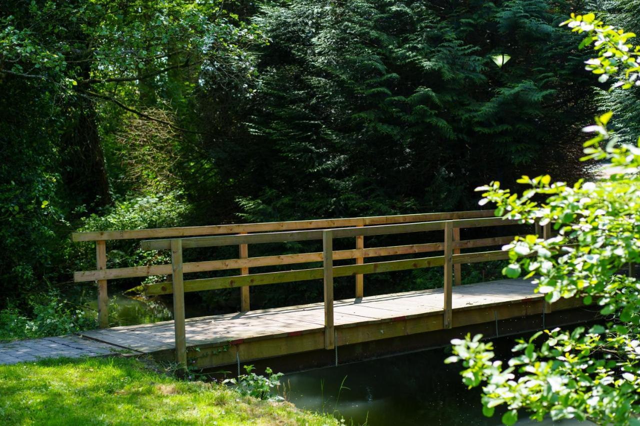 Hotel Les Jardins De La Molignee Dinant Eksteriør billede